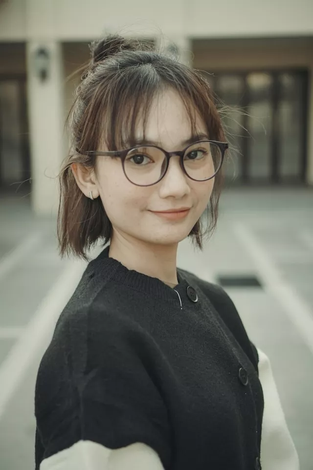 Ms. Anna Sales International Leader